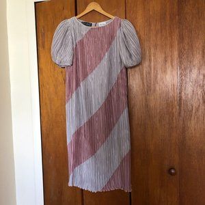 VINTAGE dress purchased from Lucia Zolea 💜